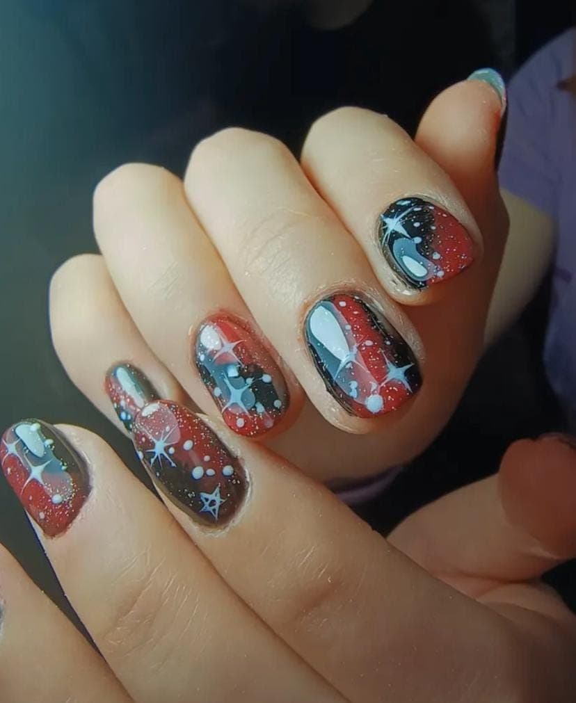 Monicure — Manicure en Til Til